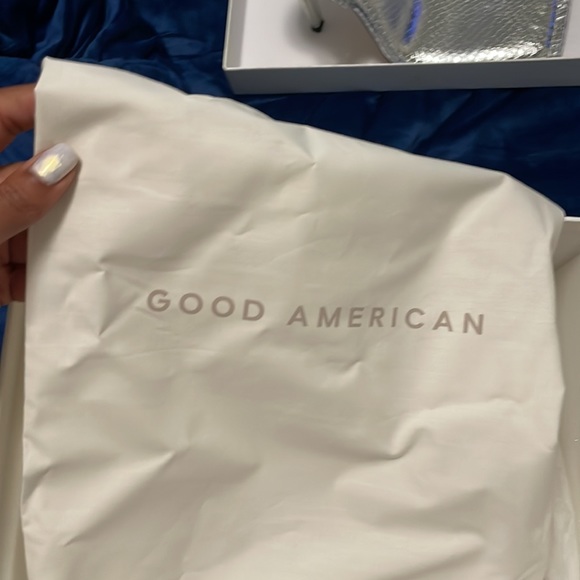 Good American Sling back Sandals - Picture 7 of 7